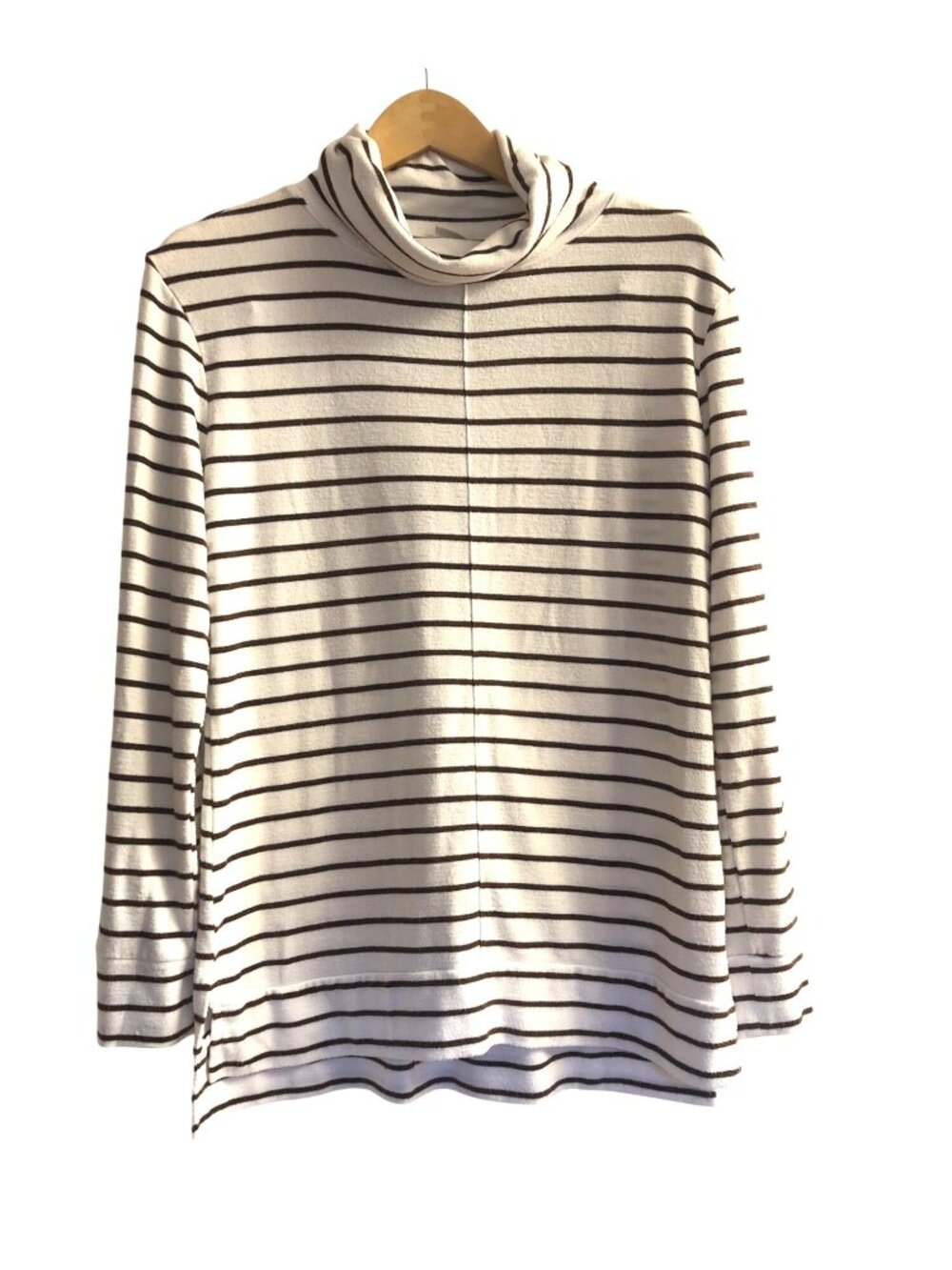 - A NEW DAY- WOMENS LONG SLEEVE LIGHT WEIGHT STRIPPED TURTLENECK TOP SIZE SMALL
